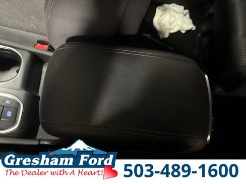 Used 2019 Hyundai Santa Fe SEL image 25