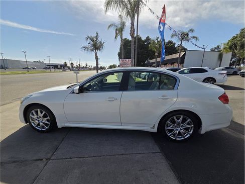 Used 2013 INFINITI G37 Journey w/ Premium Pkg RWD image 8