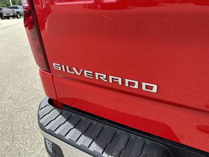 Used 2025 Chevrolet Silverado 1500 LT