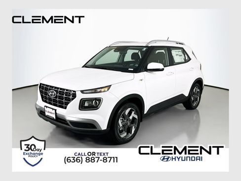 Certified 2026 Hyundai Venue SEL FWD image 1