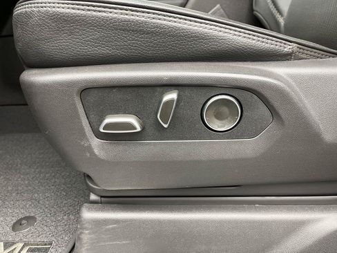 Certified 2026 GMC Sierra 2500 Denali AWD/4WD image 12