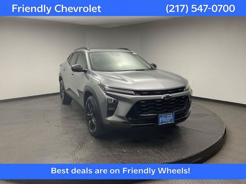 Certified 2025 Chevrolet Trax ACTIV w/ Driver Confidence Package FWD image 1