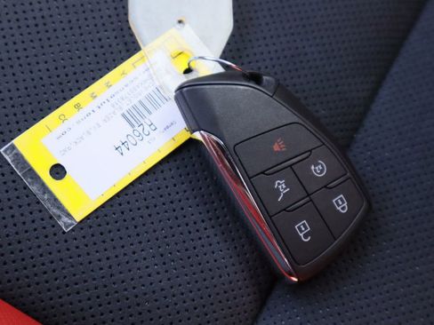 Used 2025 Chevrolet Blazer EV RS image 32