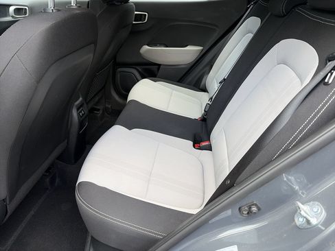 Used 2026 Hyundai Venue SEL FWD image 22