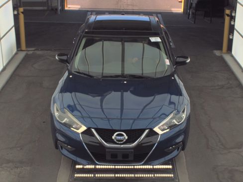 Used 2018 Nissan Maxima 3.5 SL FWD image 2