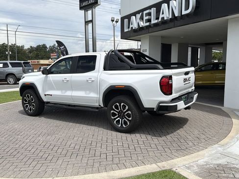 Certified 2025 GMC Canyon AT4 w/ Nightfall Edition AWD/4WD image 3