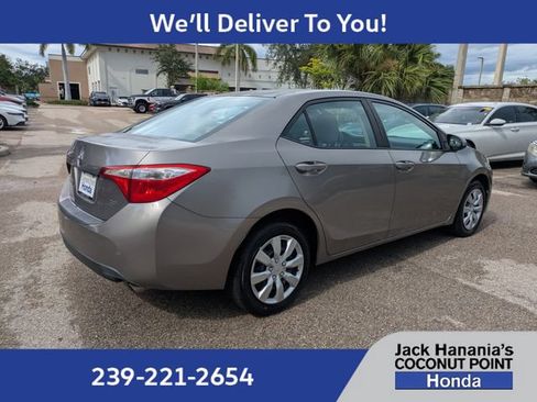 Used 2015 Toyota Corolla LE FWD image 4