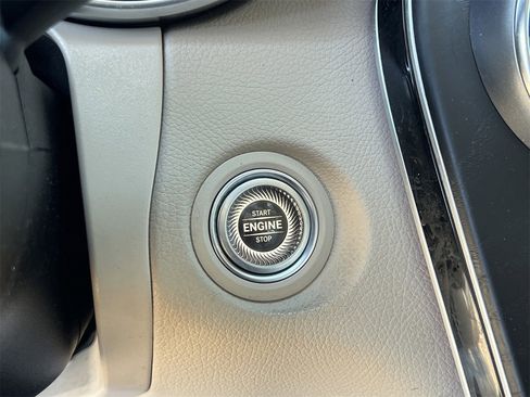 Used 2022 Mercedes-Benz GLC 300 image 14