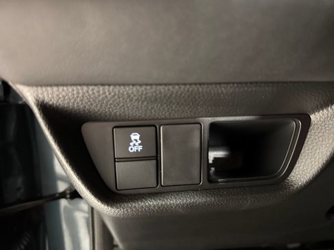 Used 2025 Honda HR-V EX-L image 18