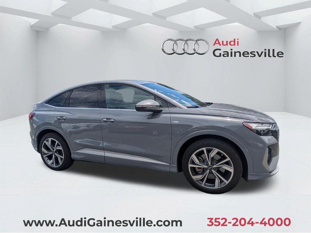 Used 2025 Audi Q4 e-tron Premium AWD/4WD image 1