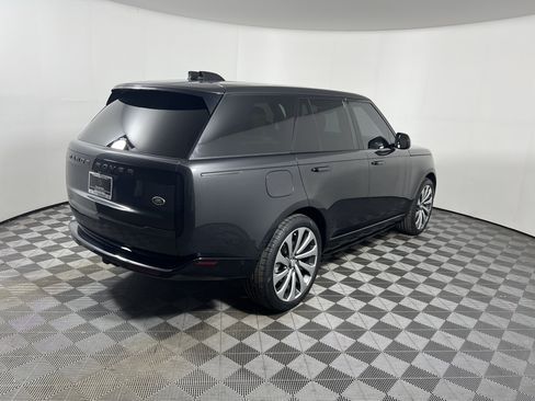 Used 2023 Land Rover Range Rover SE AWD/4WD image 5