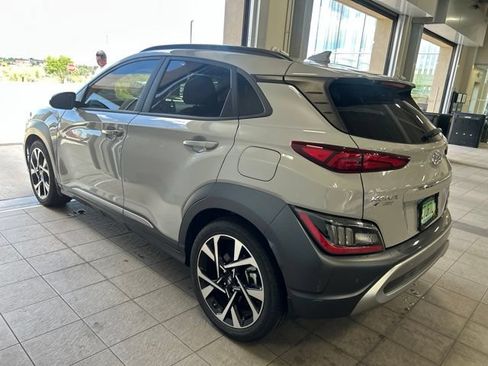 Used 2022 Hyundai Kona Limited AWD/4WD image 4
