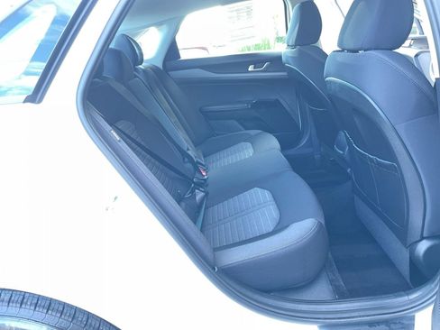 Used 2025 Kia K5 LXS image 40