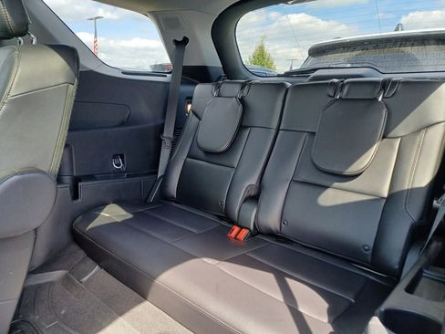 Used 2023 Ford Explorer Limited w/ Limited Technology Package AWD/4WD image 30