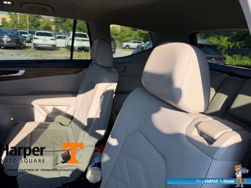 Used 2024 Volkswagen Atlas SE FWD image 9