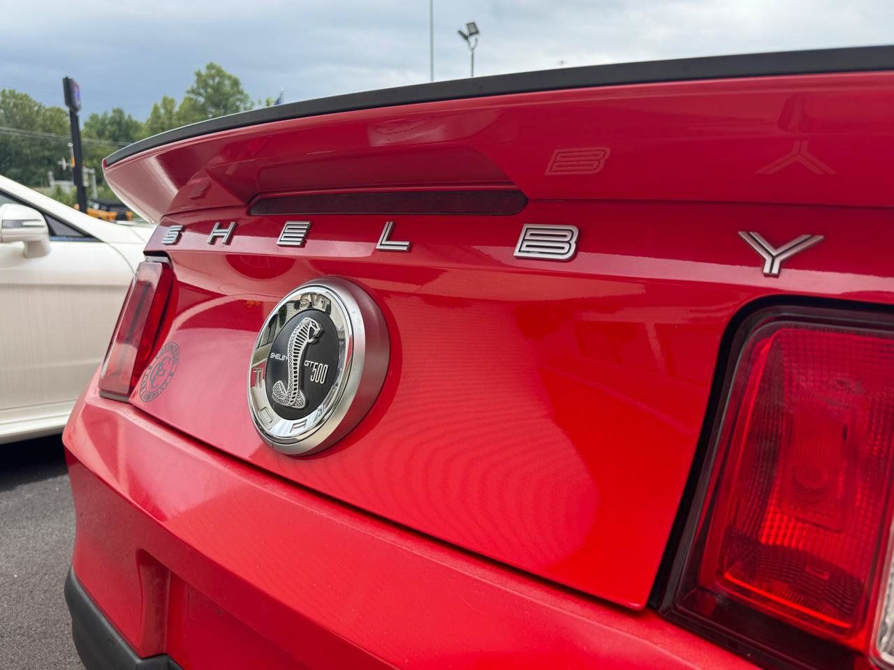 Used 2012 Ford Mustang Shelby GT500 w/ SVT Performance Pkg RWD image 26