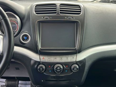 Used 2011 Dodge Journey Express image 21