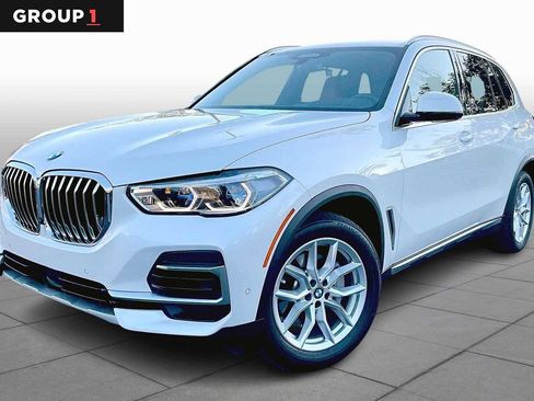 Certified 2023 BMW X5 xDrive40i w/ Executive Package image 1