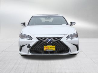 Used 2019 Lexus ES 300h w/ Accessory Package 2 video 2