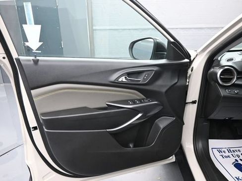New 2026 Chevrolet Trax ACTIV w/ Driver Confidence Package FWD image 9