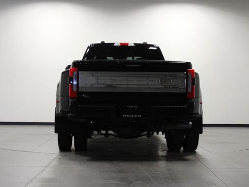 Used 2024 Ford F450 Platinum image 5