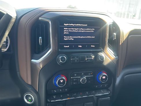 Used 2021 Chevrolet Silverado 2500 High Country w/ Z71 Off-Road Package image 22