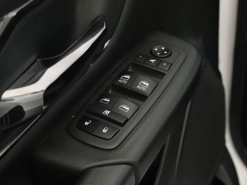 Used 2023 RAM 1500 Big Horn AWD/4WD image 7