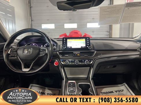 Used 2019 Honda Accord Touring image 20