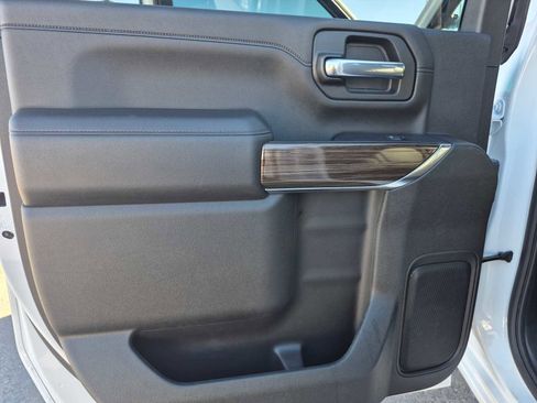 Used 2022 Chevrolet Silverado 2500 LT w/ All Star Edition image 28