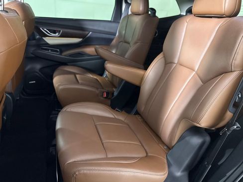 Used 2019 Subaru Ascent Touring w/ Popular Package #2 image 14