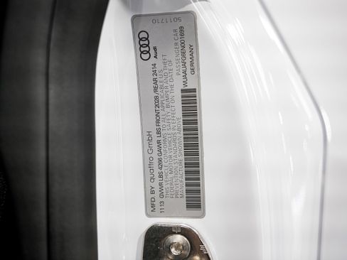 Used 2014 Audi R8 V8 image 40