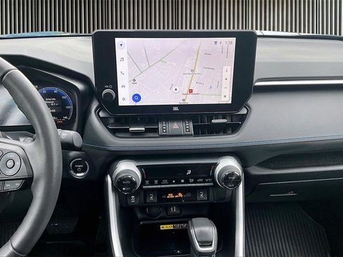 Used 2024 Toyota RAV4 XSE image 6