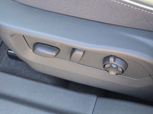 New 2026 Buick Envision Avenir image 25