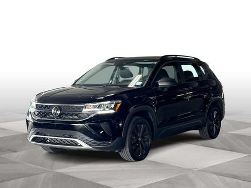 Certified 2024 Volkswagen Taos S FWD image 4