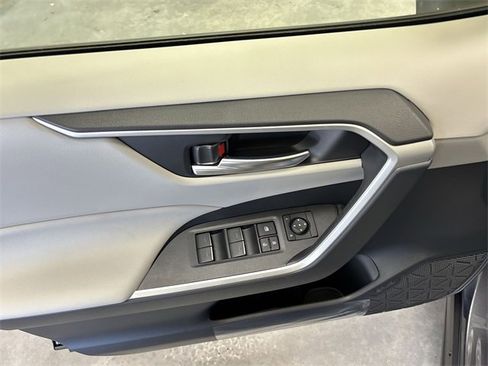 New 2025 Toyota RAV4 XLE w/ Convenience Package image 14