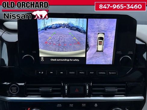 Used 2022 Nissan Pathfinder SL w/ SL Black Package image 15