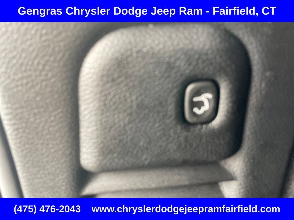 Certified 2025 Dodge Durango GT AWD/4WD image 33