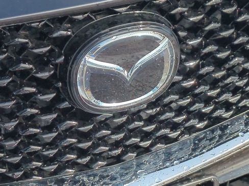 Used 2024 MAZDA CX-30 AWD 2.5 S w/ Preferred Package image 11