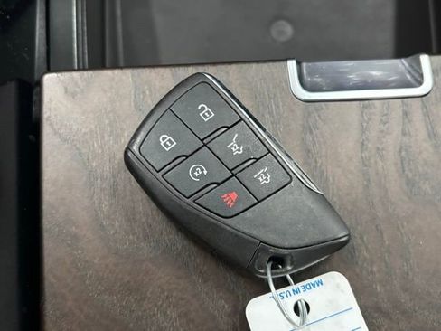 Used 2021 GMC Yukon Denali image 35