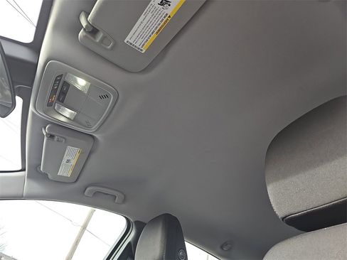 Used 2023 Chevrolet Malibu LT image 29