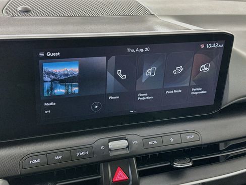 Used 2025 Kia K4 FWD image 21