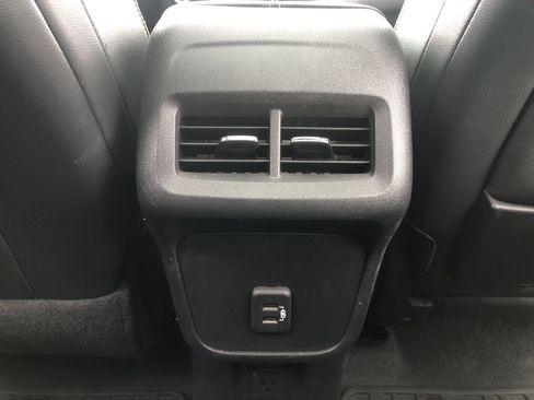 Used 2022 GMC Terrain AT4 AWD/4WD image 28