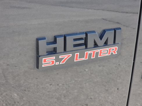 Used 2019 RAM 1500 Big Horn RWD image 9