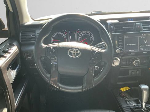 Used 2021 Toyota 4Runner Venture w/ Moonroof Package AWD/4WD image 12