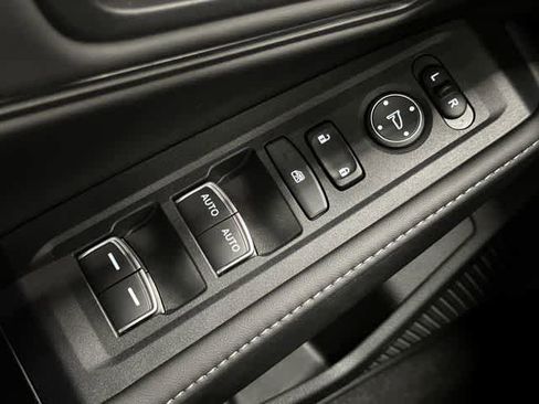 Used 2024 Honda Accord Sport image 19