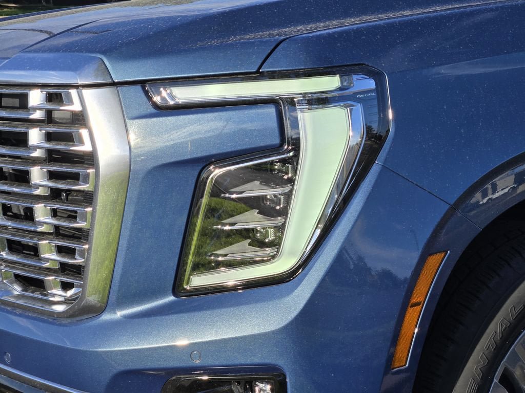 New 2026 GMC Yukon Denali w/ Advanced Technology Package AWD/4WD image 5
