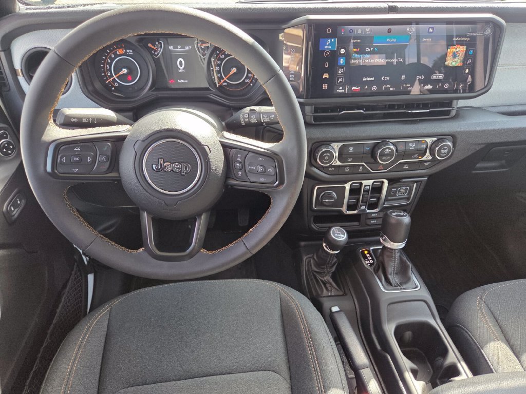 Used 2024 Jeep Wrangler Unlimited Sport AWD/4WD image 20