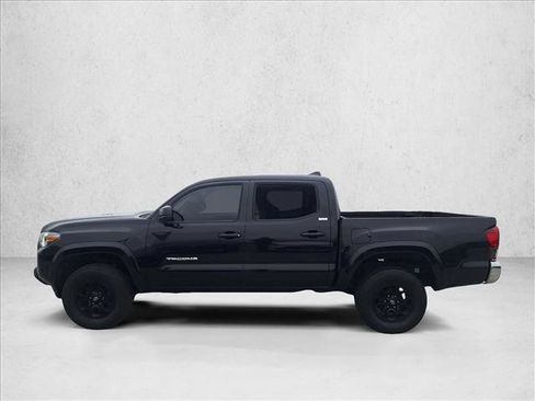 Used 2022 Toyota Tacoma SR5 RWD image 7