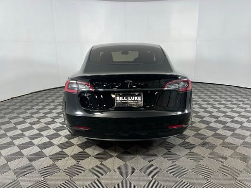 Used 2023 Tesla Model 3 Standard Range image 7