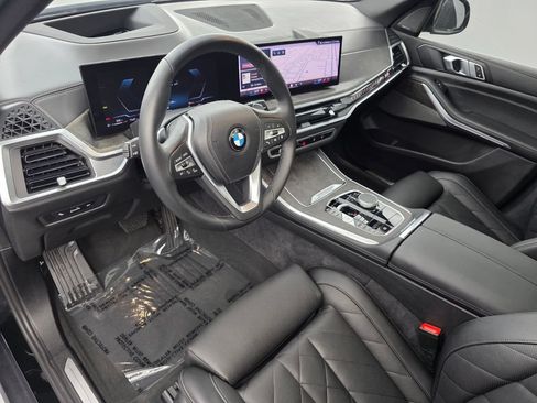 Used 2024 BMW X5 xDrive40i w/ Premium Package AWD/4WD image 10